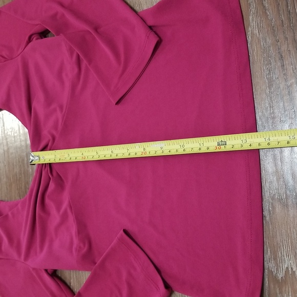 (L) Heart Soul Back Cut Out Top Solid Color Dainty Feminine Holiday Girlhoodcore - Picture 5 of 11